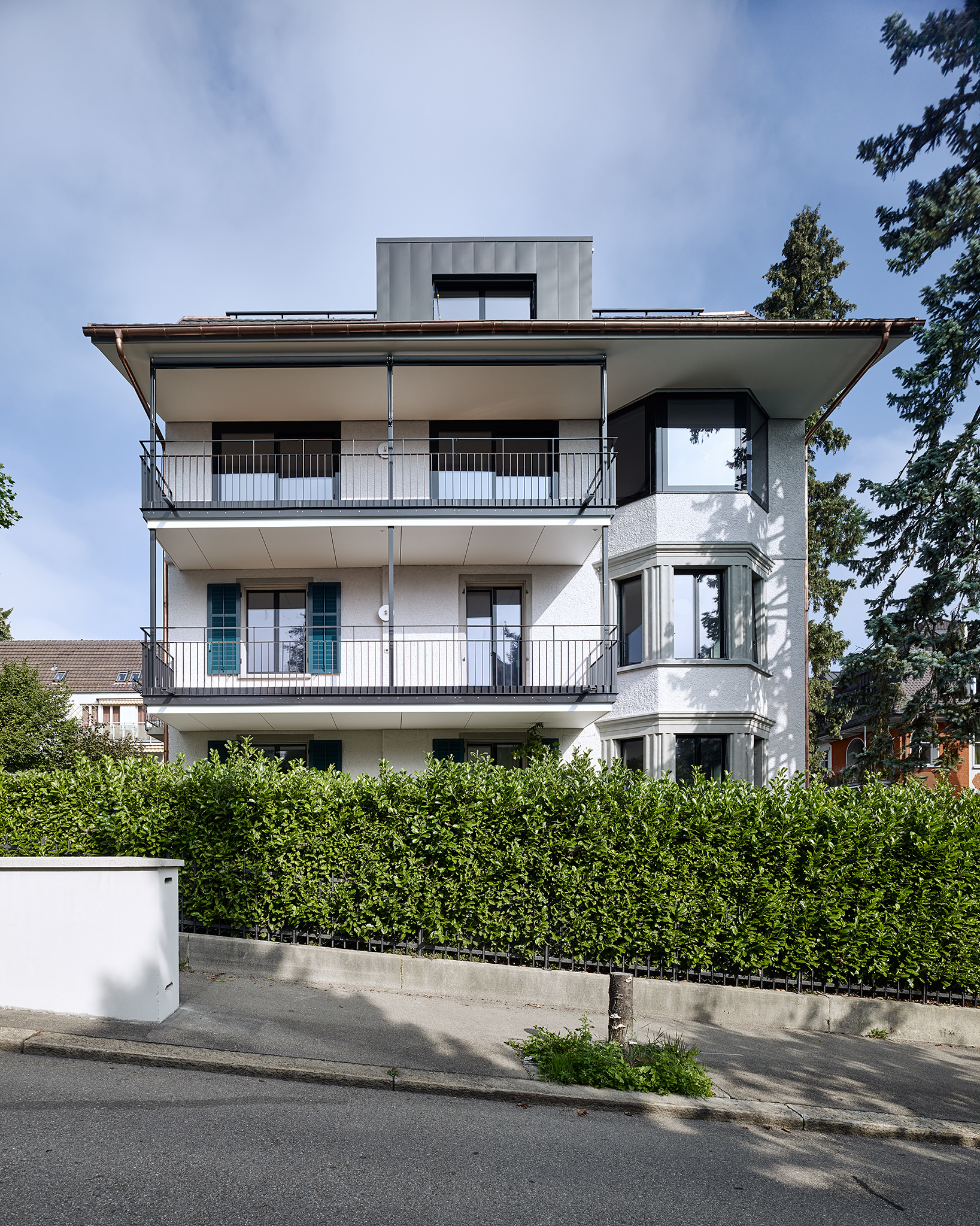 E16604 Alpa 058555p SCREEN